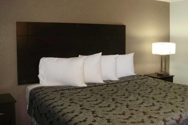 Rodeway Inn Middleboro-Plymouth Eksteriør bilde